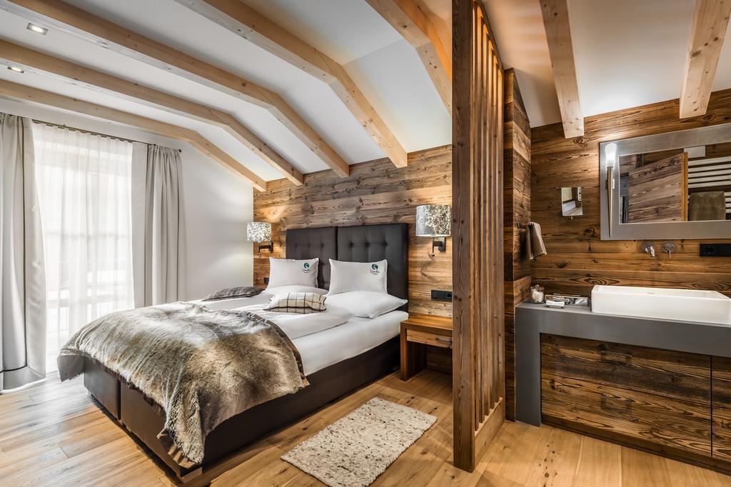 Liondes Chalets San Vigilio Di Marebbe Kültér fotó